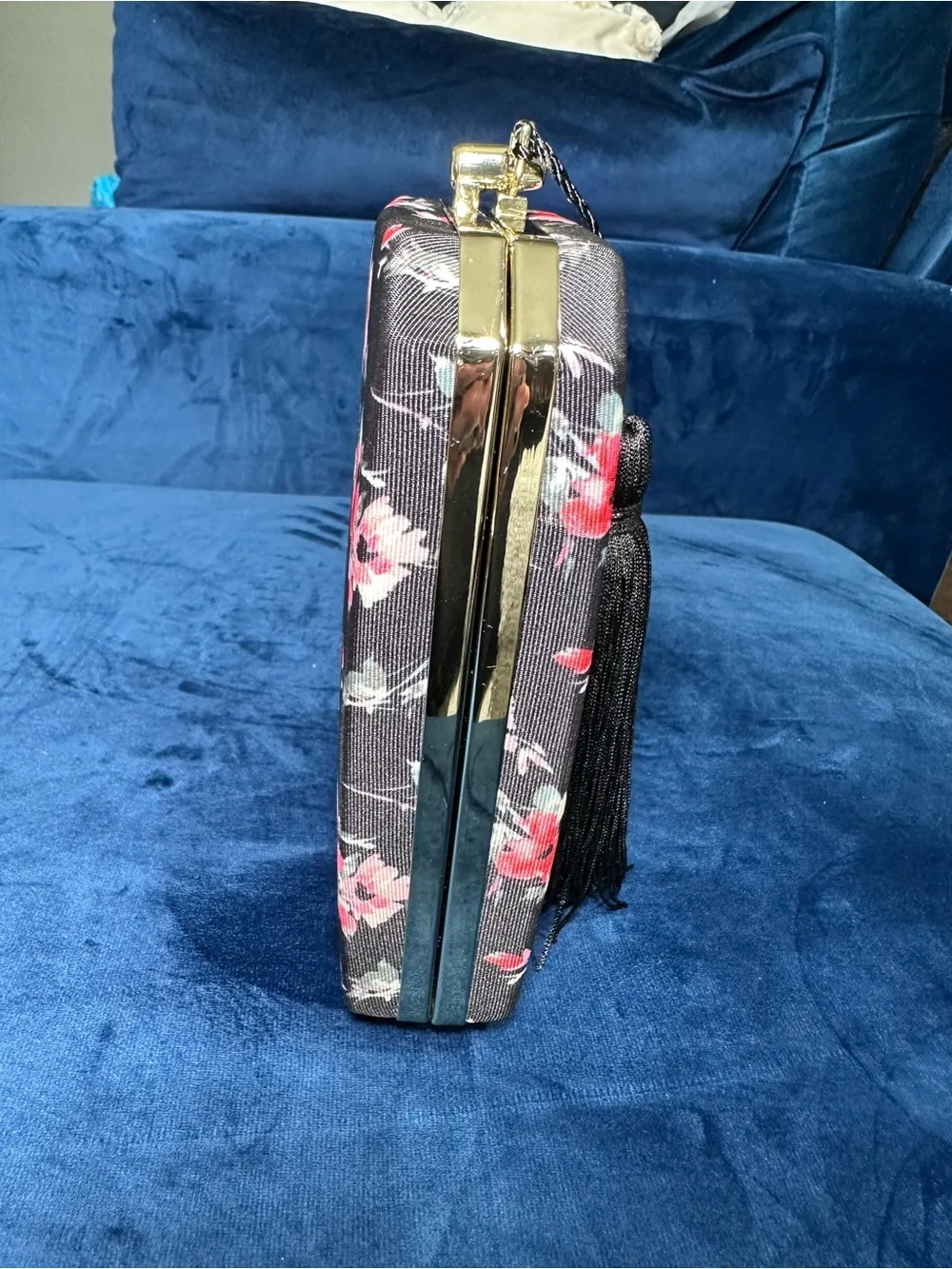White House Black Market Floral Chain Strap Shoulder Bag Tassel Accent Small - Picture 5 of 12